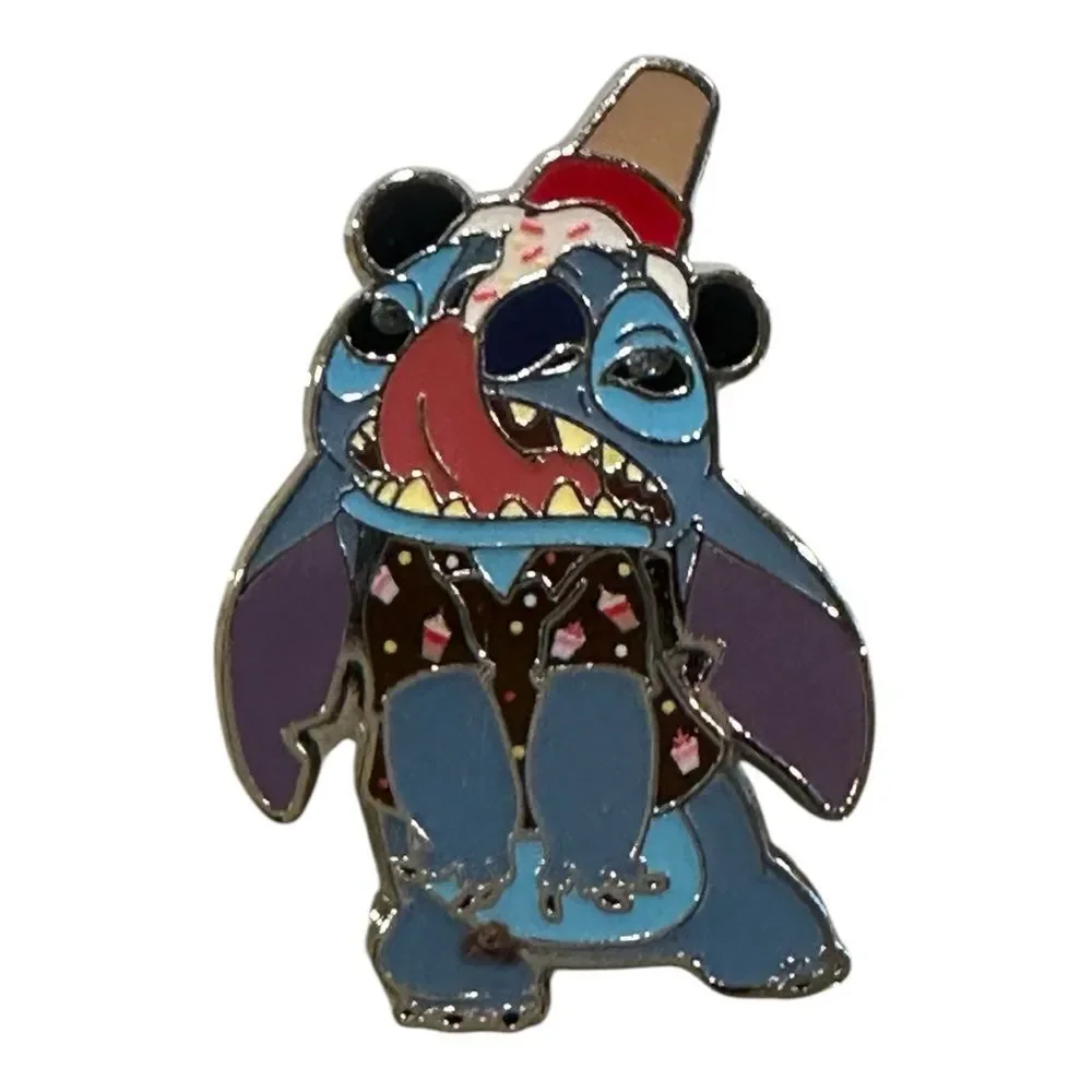 Stitch Attacks Snacks - Mystery Pouch - Stitch with Ice Cream .